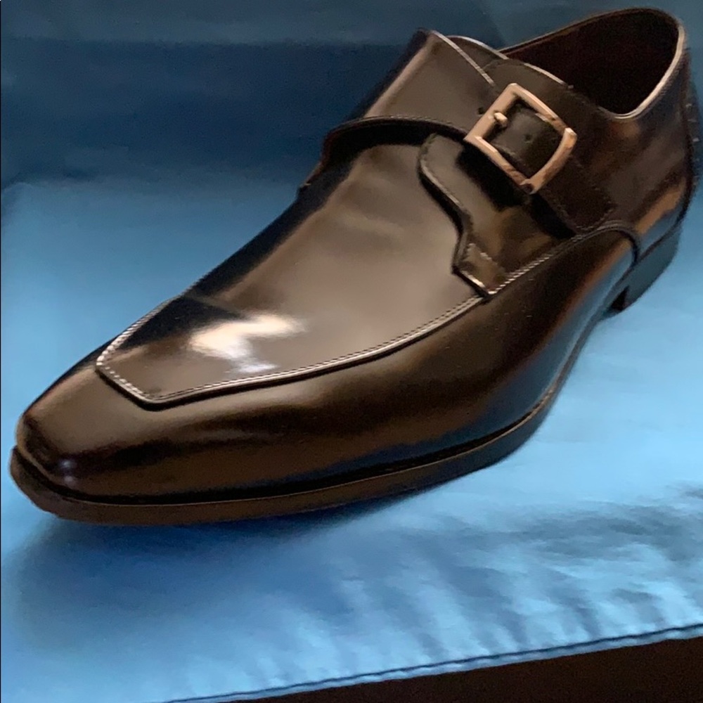 Custom made Leather Narrow Toe Shoe